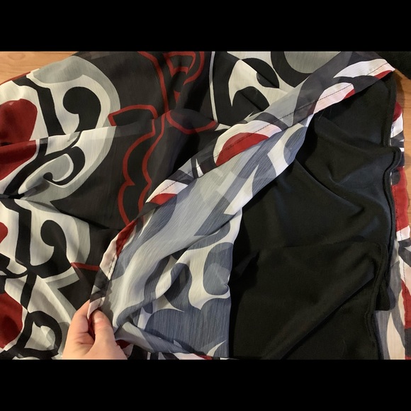 Halter neck mid-length dress - Picture 5 of 9